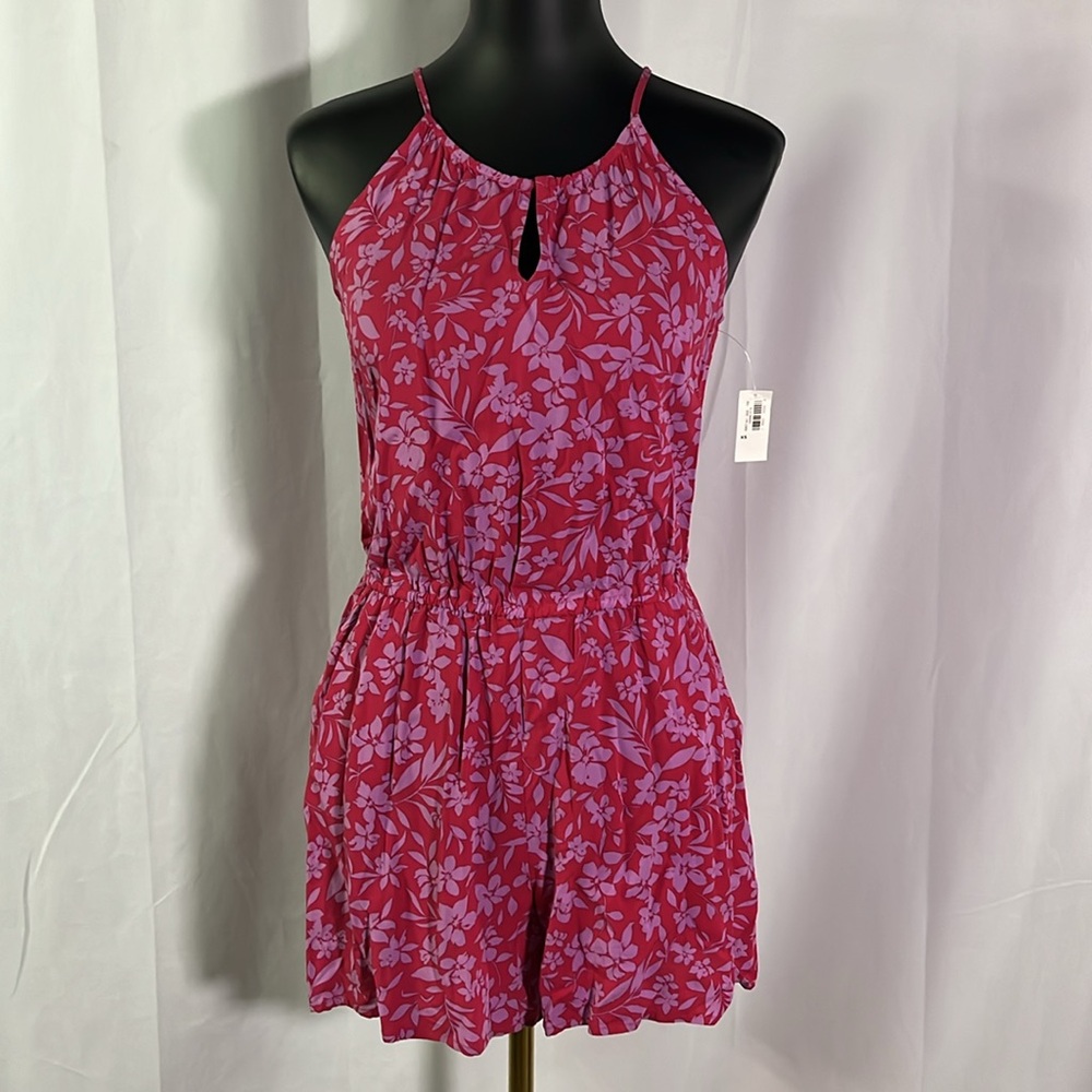 NWT Old Navy Pink & Purple Ditsy Floral Print Sleeveless Keyhole Neck Romper
